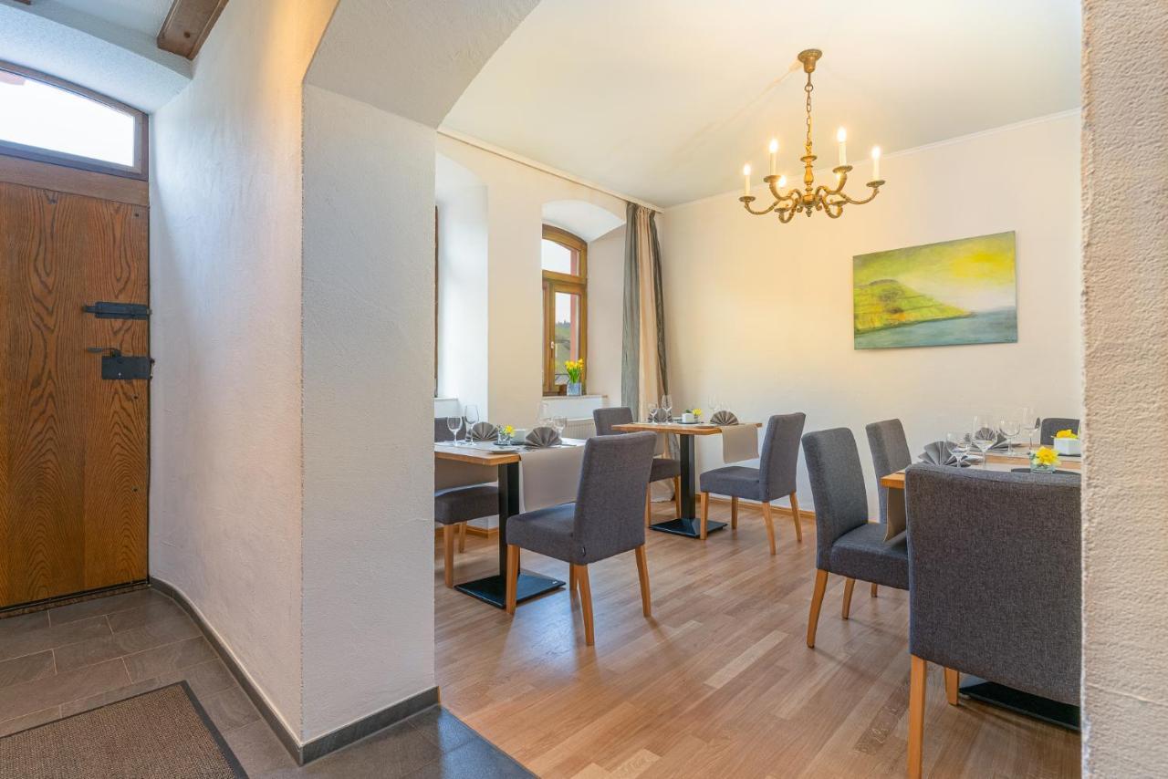 Hotel- Weingut- Moselloreley Piesport Eksteriør billede
